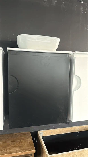 ארון דלת אחת 50/29 שיש+ כיור מונח